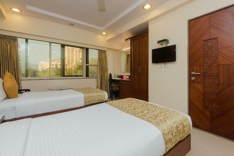 Oyo 10007 Hotel Grace Residency Мумбаи Экстерьер фото